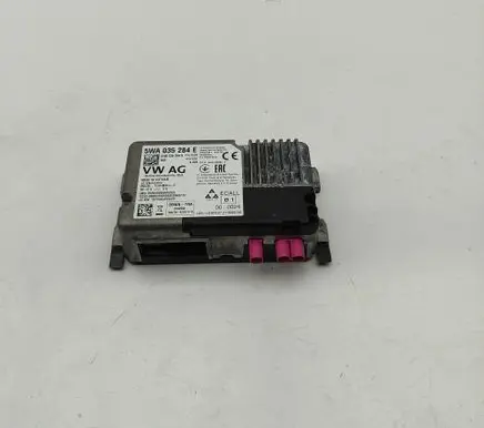 Volkswagen T-Roc Bluetooth control unit module 5WA035284E 5WA035284B