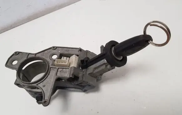 Opel Astra H Ignition lock N0501882