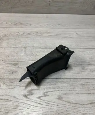 BMW 4 F32 F33 Air intake duct part 7597584 70516743 10737810