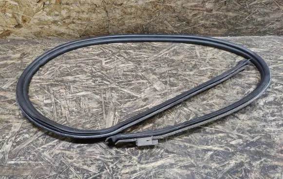 Porsche Boxster 986 Sunroof sealing rubber 98651421101