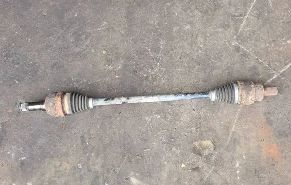 Volvo XC70 Rear driveshaft P8667301