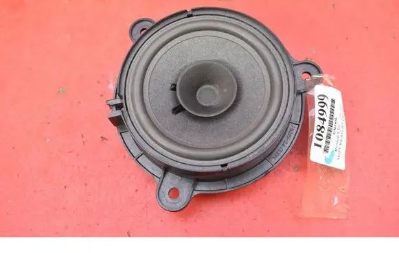 Renault Clio I Subwoofer speaker 281444522R