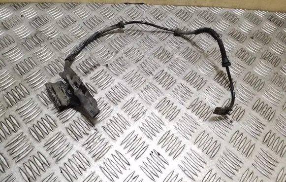 Renault Trafic II (X83) ABS brake wheel speed sensor 0265008041 59336 675748