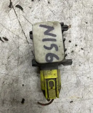 Mercedes-Benz ML W164 Airbag deployment crash/impact sensor 0038202926 401674 090605