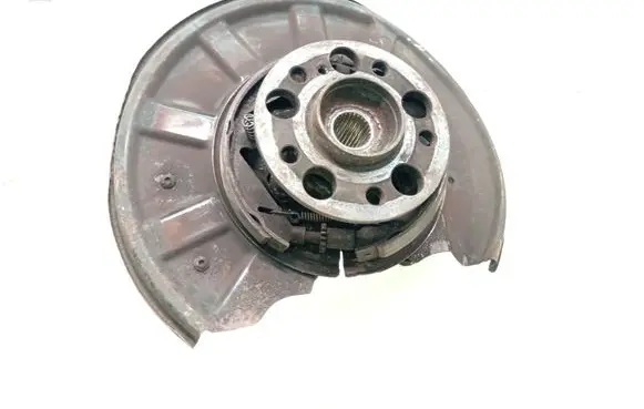 Mercedes-Benz E W212 Rear wheel hub spindle/knuckle 