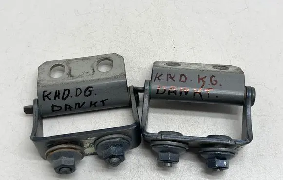 Renault Kadjar Tailgate/trunk/boot hinge 844005018R