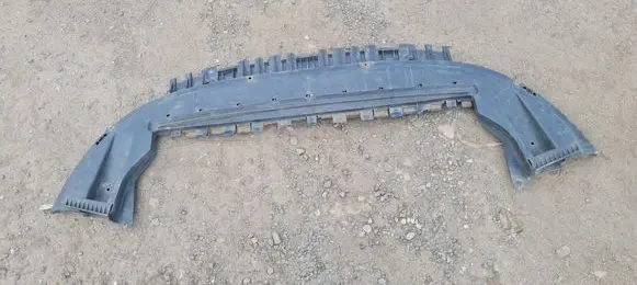 Front bumper skid plate/under tray