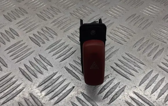 Opel Agila A Hazard light switch