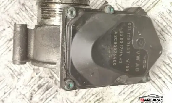 Volkswagen Tiguan Throttle valve 03L128063T