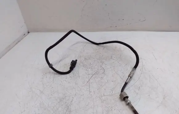 Mercedes-Benz GLA W156 X156 Exhaust gas temperature sensor A0009057004
