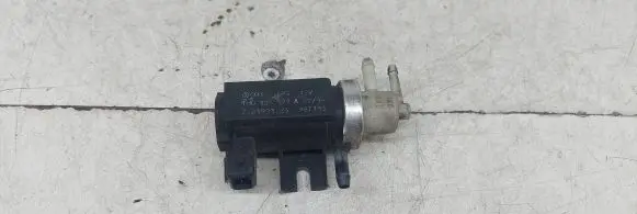 Audi A3 S3 8L Turbo solenoid valve 1H0906627A 98T183 72190325