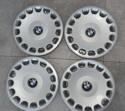 BMW 5 E39 R15 wheel hub/cap/trim 36131093324
