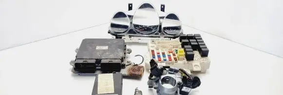 Mitsubishi Colt Engine ECU kit and lock set MR951770 MM0038001 MM0038