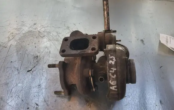 Audi A6 S6 C4 4A Turbo 046145703g