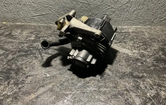 Mercedes-Benz S W140 Secondary air pump A0001403585