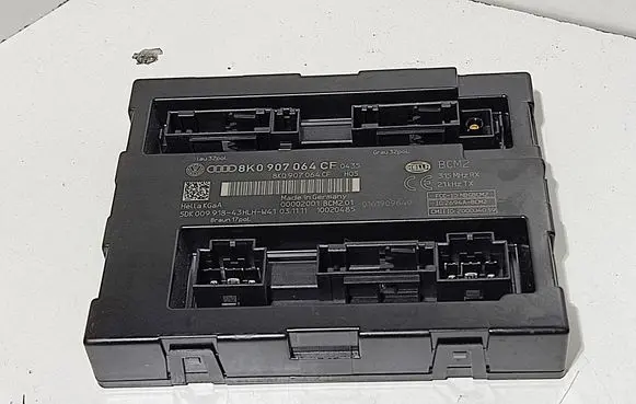 Audi A4 S4 B8 8K Comfort/convenience module 8K0907064CF 5DK00991843