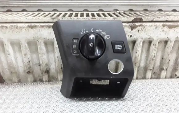 Light switch