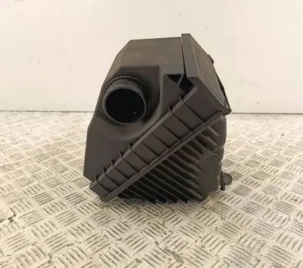 KIA Sportage Air filter box 28100D3400