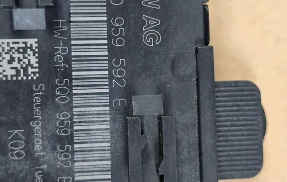 Audi A3 S3 8V Door control unit/module 5Q0959592E 5Q0959592B