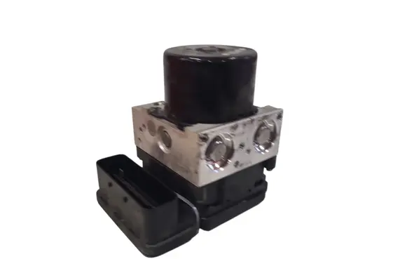 Volvo V40 ABS Pump P31423315 10096104243