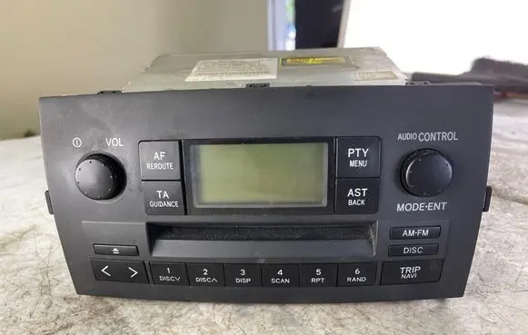 Radio/CD/DVD/GPS head unit