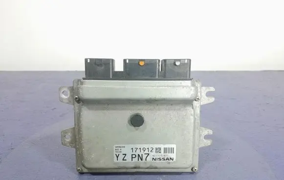 Nissan Micra C+C Engine control unit/module ECU NEC003835