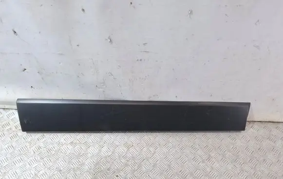 Renault Trafic III (X82) Sliding door trim (molding) 768546496R 828208208P 768541228R