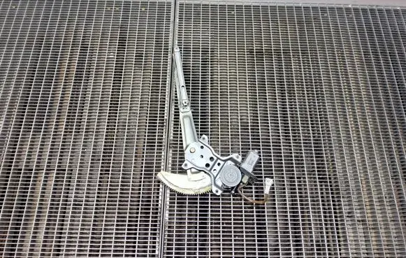 Suzuki Jimny Front door window regulator with motor 8343081A10