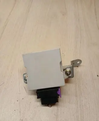 Toyota Avensis T250 Window wiper relay 150696