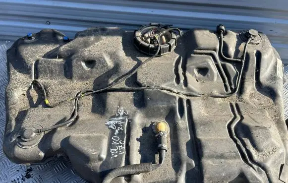 Volvo V70 Fuel tank 