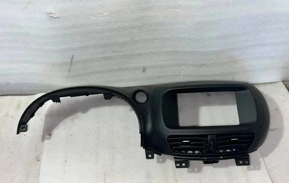 Nissan Almera Tino Dashboard trim 68260BU700