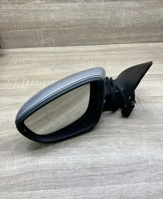 Volkswagen PASSAT B7 Front door electric wing mirror 3C0857933A A083844 LEFTSIDE