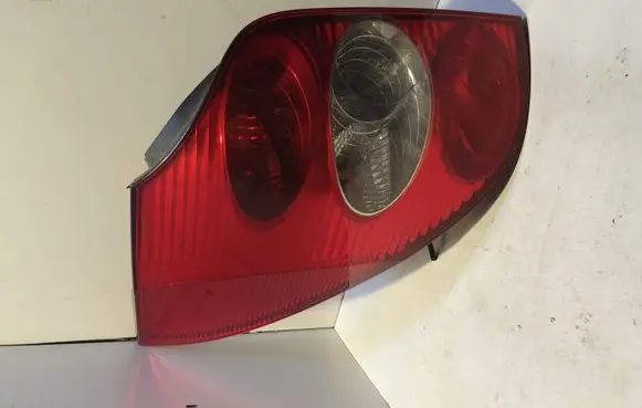 Renault Laguna II Rear/tail lights 8200002471