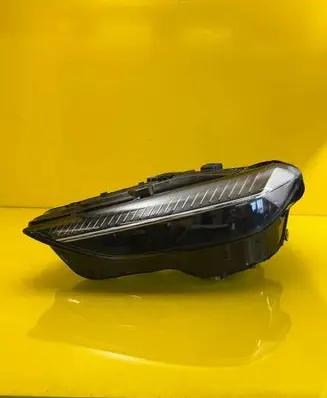 Audi A5 Headlight/headlamp 8B3941035AA