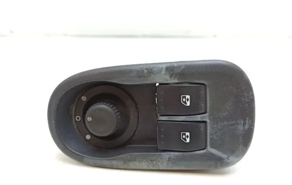 Renault Master III Electric window control switch 8200637849