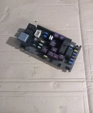 Subaru Legacy Fuse module 82241AG060
