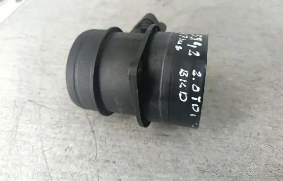 Volkswagen Golf Plus Mass air flow meter 