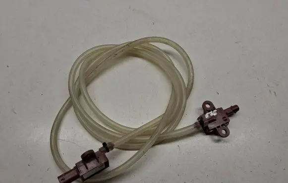 Mercedes-Benz GLC X253 C253 Airbag deployment crash/impact sensor 2139051500 A2139051500
