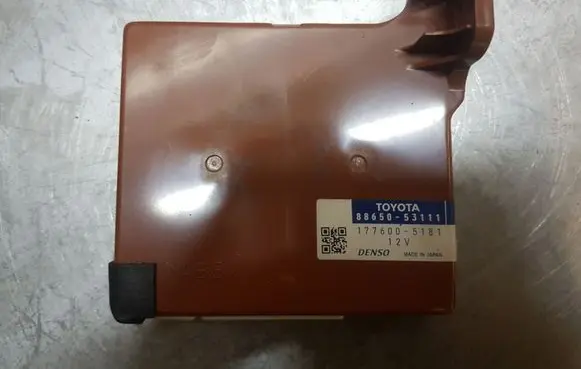 Lexus IS 220D-250-350 Other control units/modules 8865053111 1776005181
