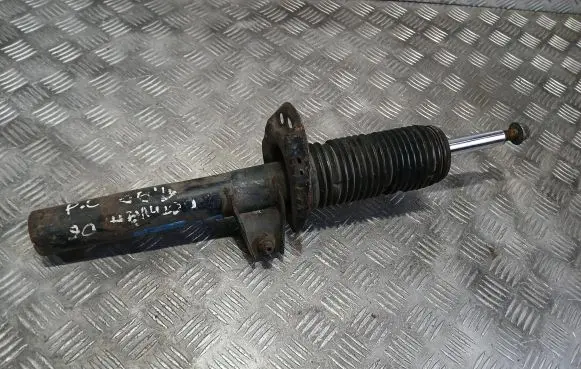 Skoda Octavia Mk2 (1Z) Front shock absorber/damper