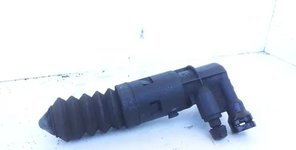 Audi A4 S4 B7 8E 8H Clutch master cylinder 8E0721257Q