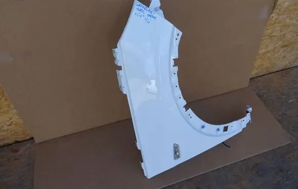 Opel Grandland X Fender