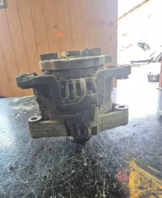 Opel Zafira A Generator/alternator 0124515032 09131133