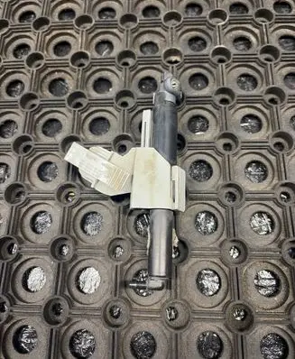 Ford Mondeo MK IV Headlight washer spray nozzle 7S7113L014BA 7S7113L014AA