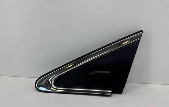 Toyota Avensis T270 Front door trim (molding) 6011805021
