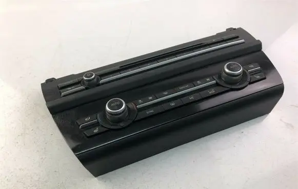 BMW 5 F10 F11 Climate control unit 9331829 K2164