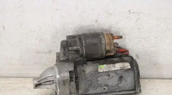 Renault Laguna III Starter motor 8200568535E TS22E8