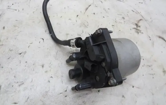 Peugeot 2008 I Fuel filter housing 9809721080