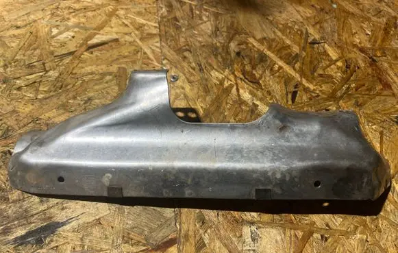 Land Rover Range Rover Velar Heat shield in engine bay G4D39A462AA