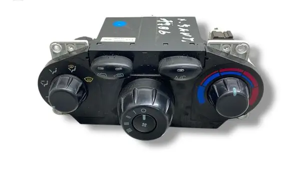 Hyundai Santa Fe Climate control unit 9725026XXX